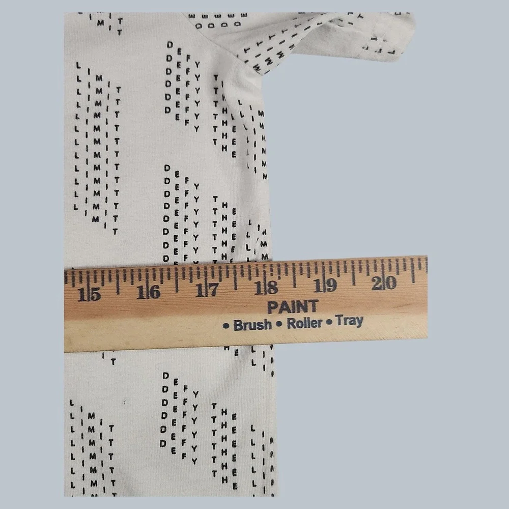 Xersion Boys Size M 10/12 Husky White Defy The Limit Quick Dri Athletic Graphic